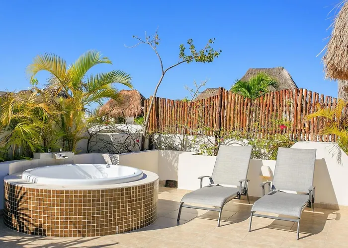 Apartment Perfectly Situated Between The & Town By Stella Tulum