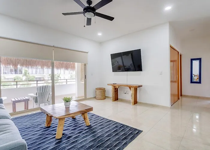 Apartment Perfectly Situated Between The & Town By Stella Tulum